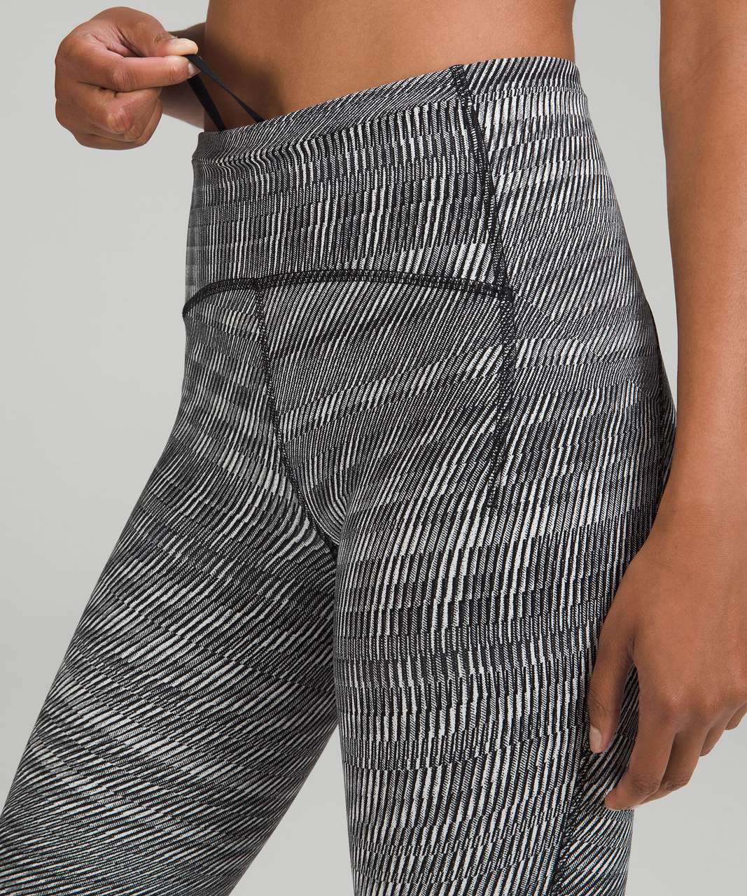 Lululemon Swift Speed High-Rise Crop 21" - Time Warp Alpine White Black