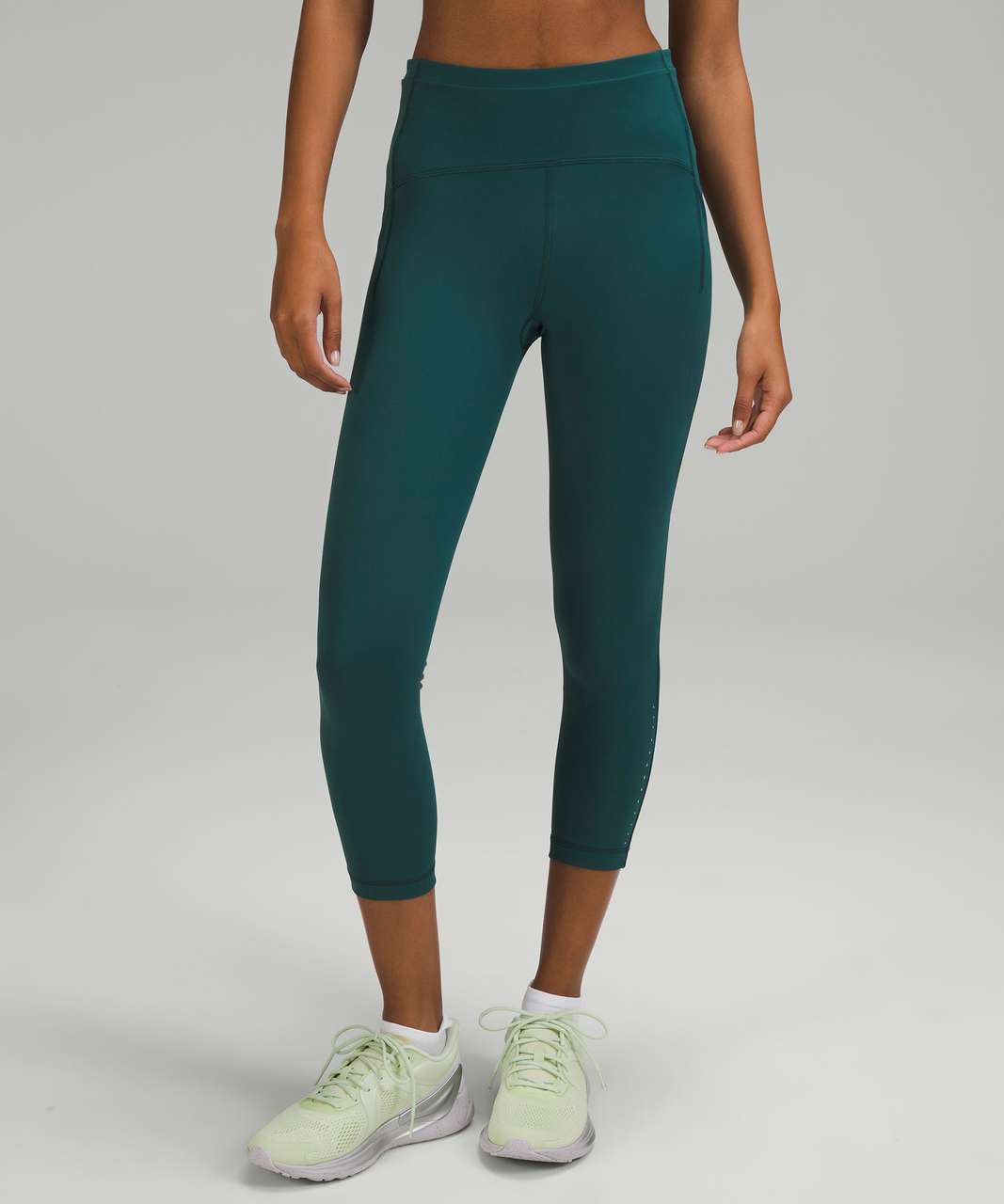 Lululemon Swift Speed High-Rise Crop 23