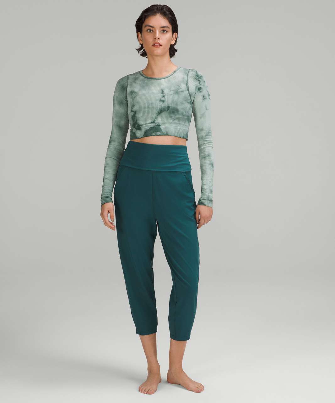 Lululemon Align Super-High-Rise Ribbed-Waist Jogger - Green Jasper