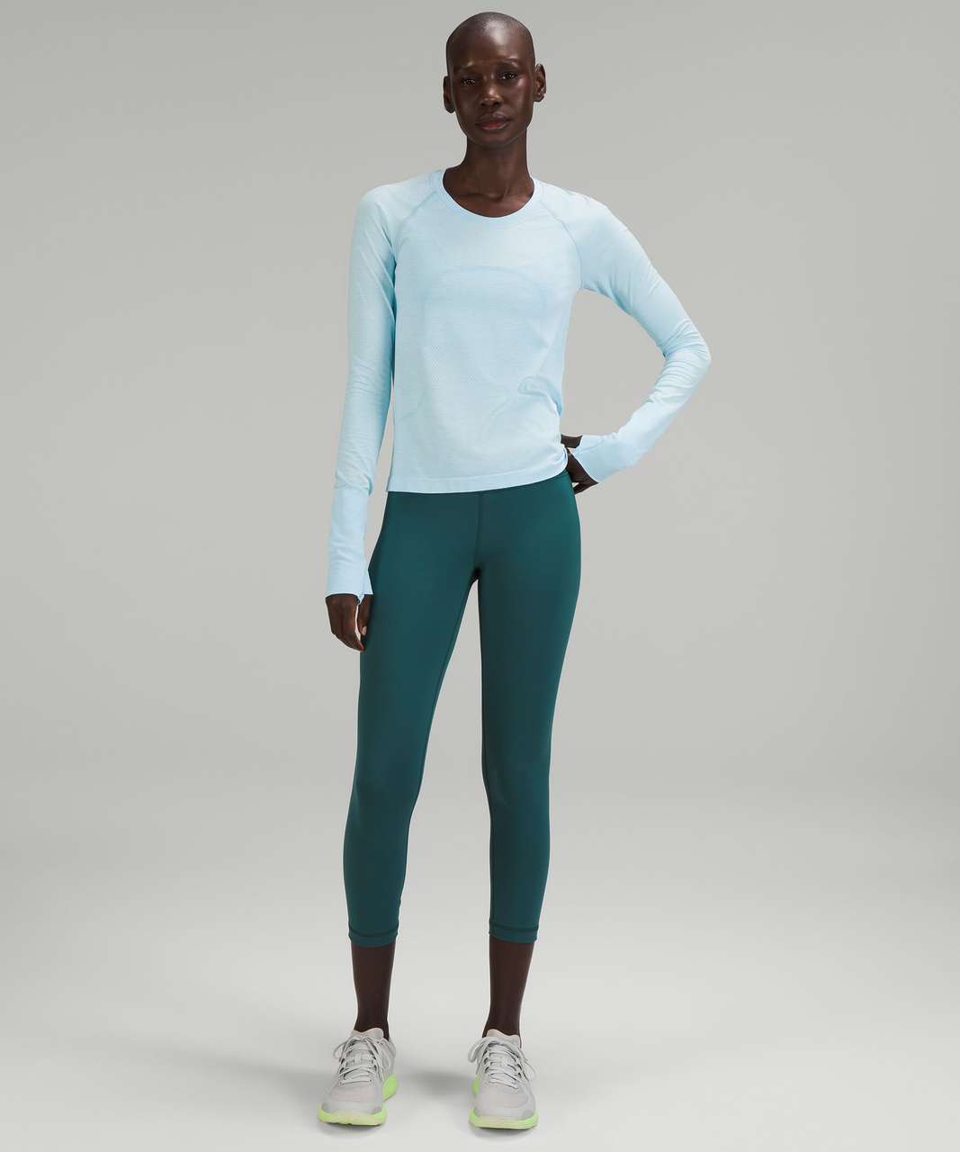 Lululemon Swiftly Tech Long Sleeve Shirt 2.0 *Race Length - Blue Chill / White