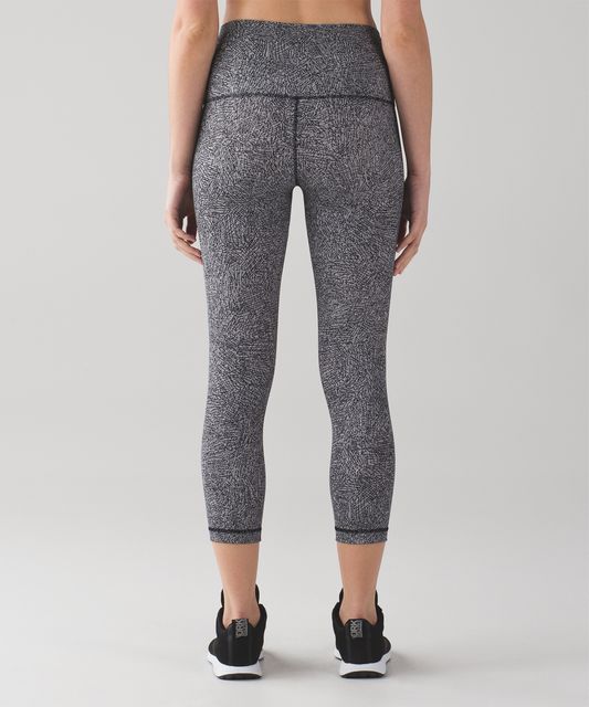 Lululemon Wunder Under Crop High-Rise *Full-On Luxtreme 23 - Heathered  Black - lulu fanatics