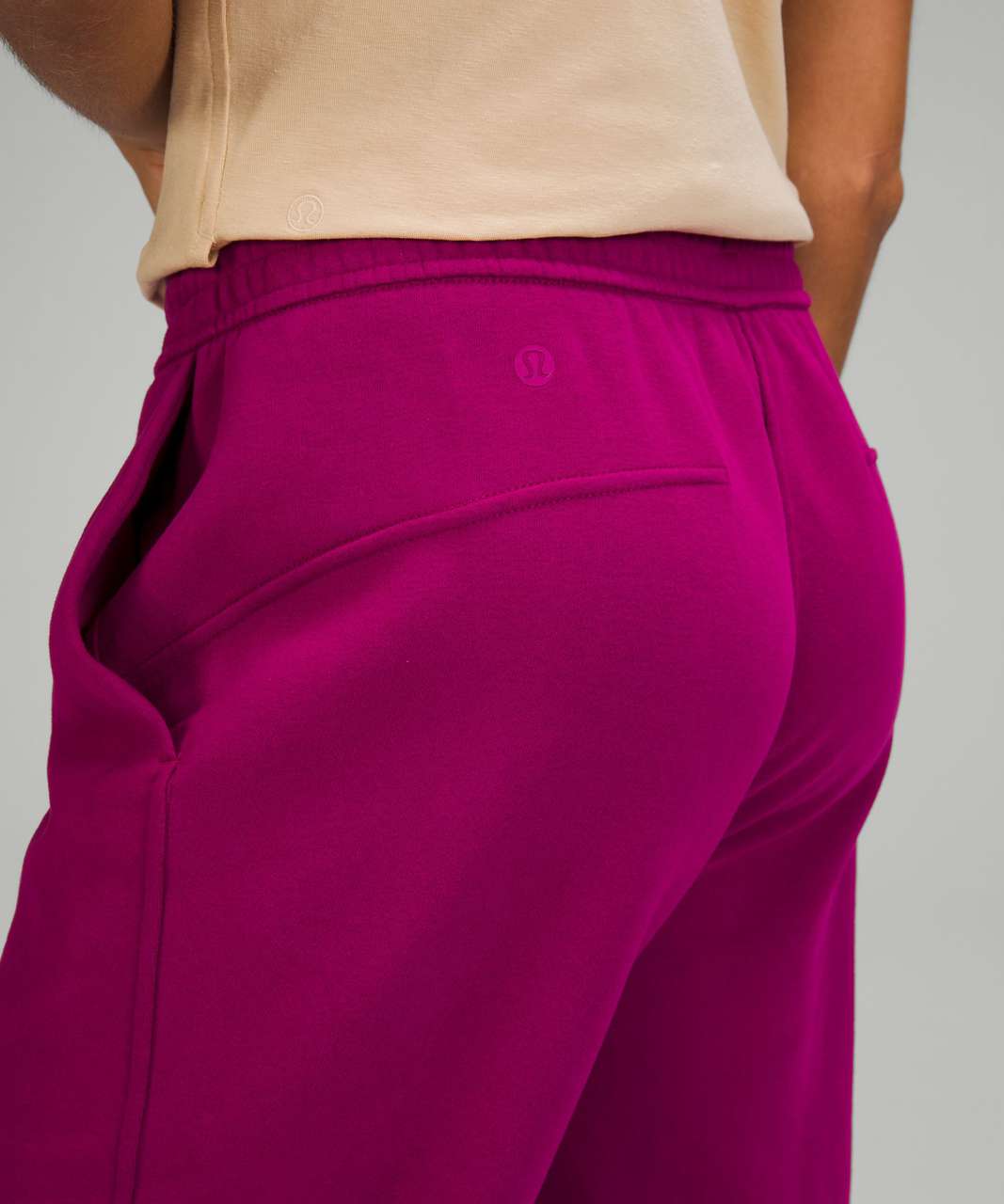 Lululemon Loungeful High-Rise Jogger *Full Length - Magenta Purple