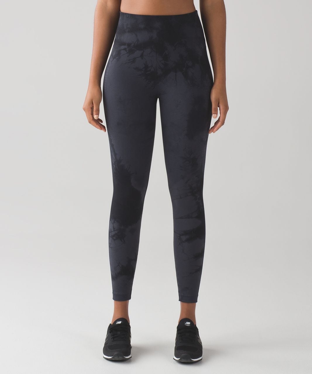 Lululemon Flow & Go Tight - Dark Carbon / Black