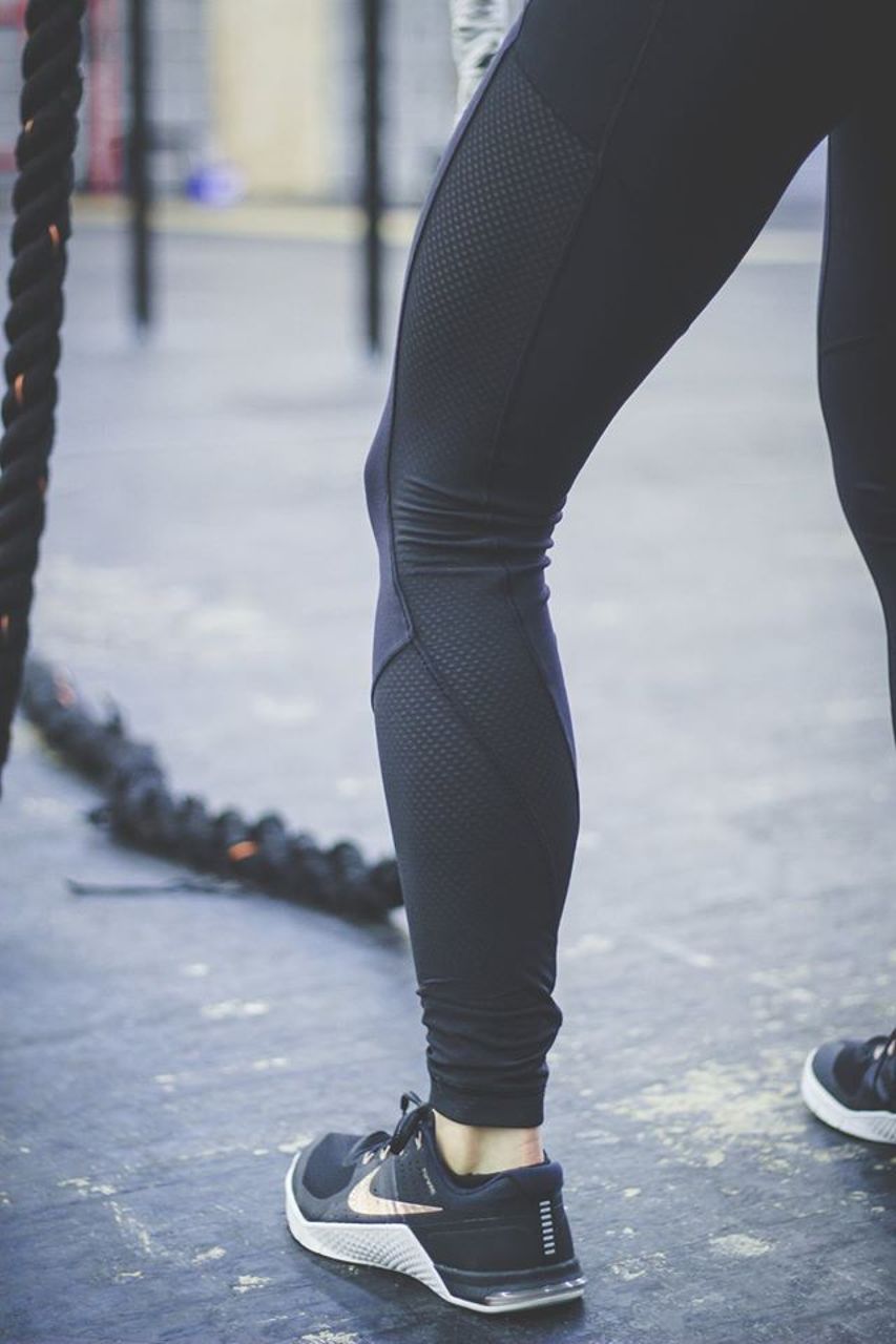 Lululemon Fit Physique Tight - Black - lulu fanatics