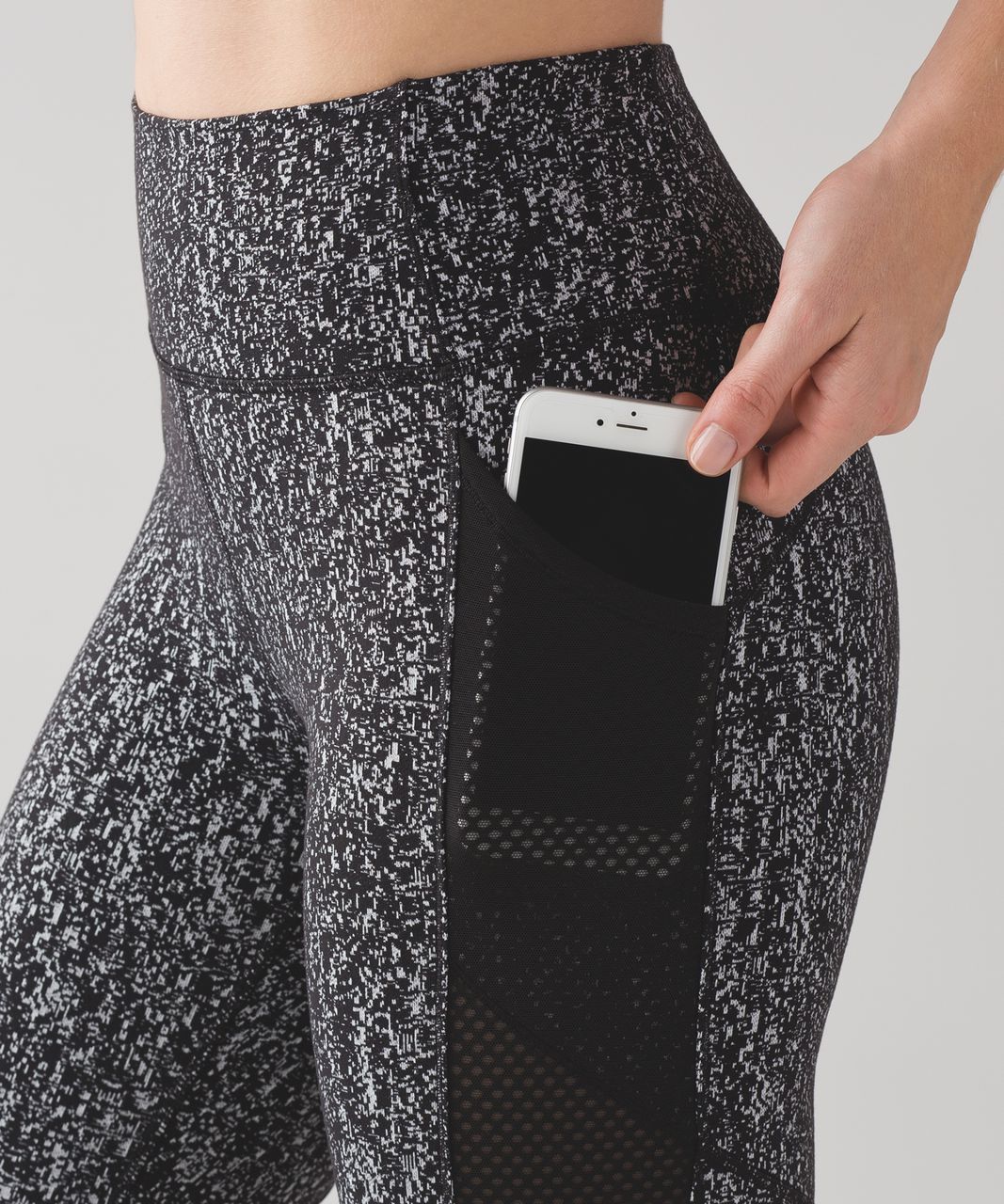 Lululemon Black & White speckled tights with mesh side pockets