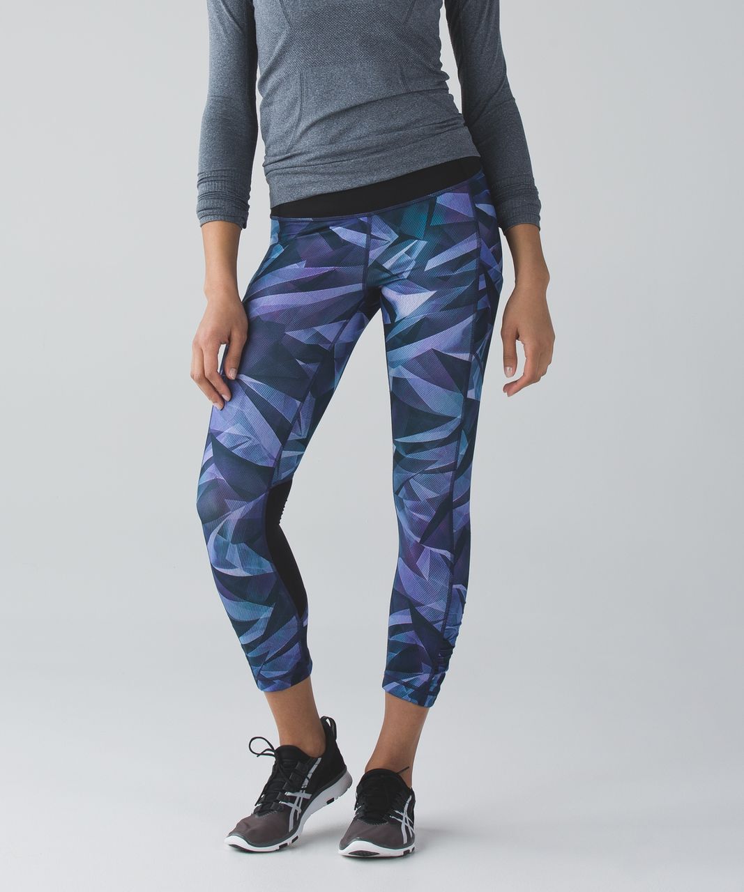 Lululemon Speed Crop - Pretty Prism Multi / Black