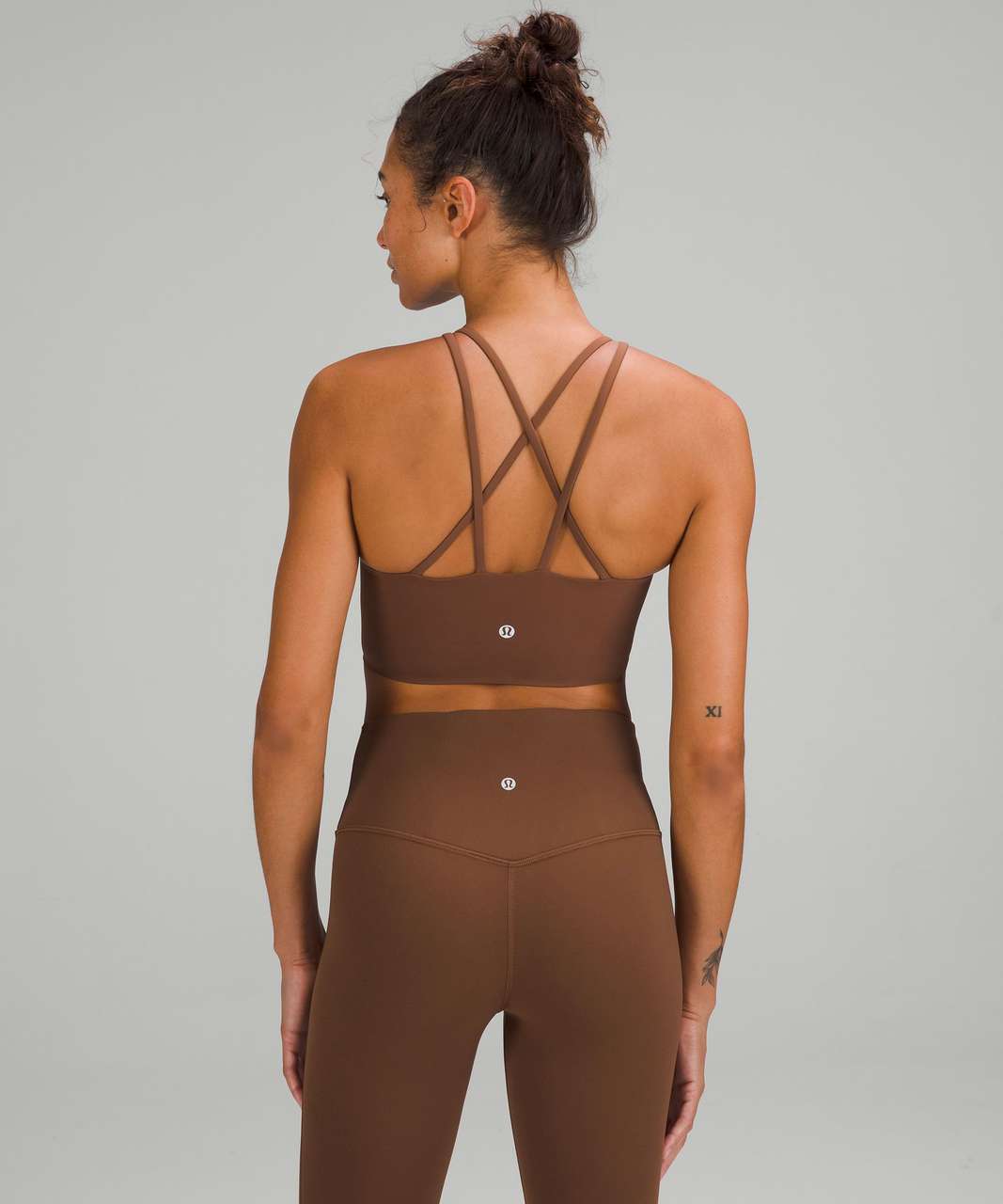 Lululemon like a cloud longline bra Sz 4 D/DD Roasted Brown