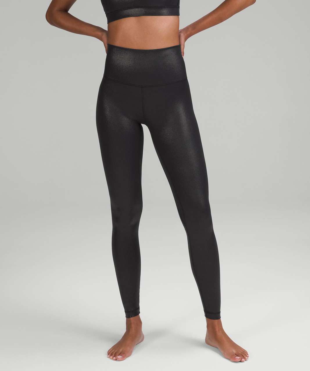 Radiant Full Length Legging in black silicon dot grid – Aurum Activewear