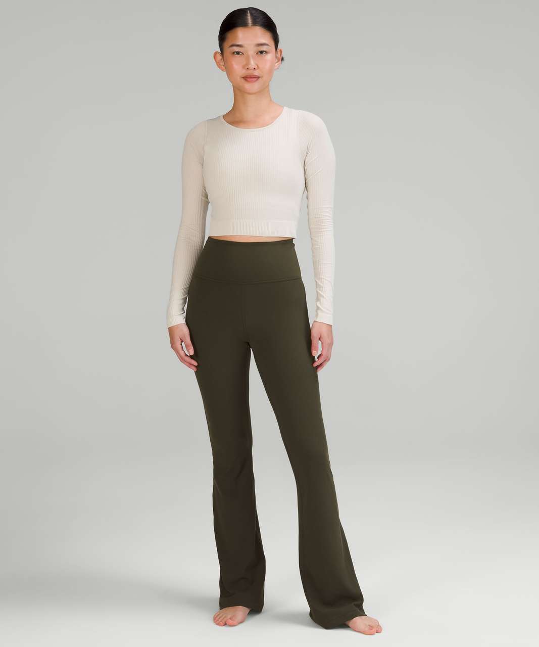 🍂Fall Fit-Hold Tight Long Sleeve Natural Ivory (4) had it cropped, Align  Sage (4)🍂 : r/lululemon