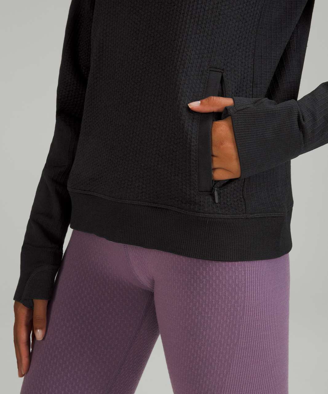 Lululemon Engineered Warmth Half-Zip - Black / Black