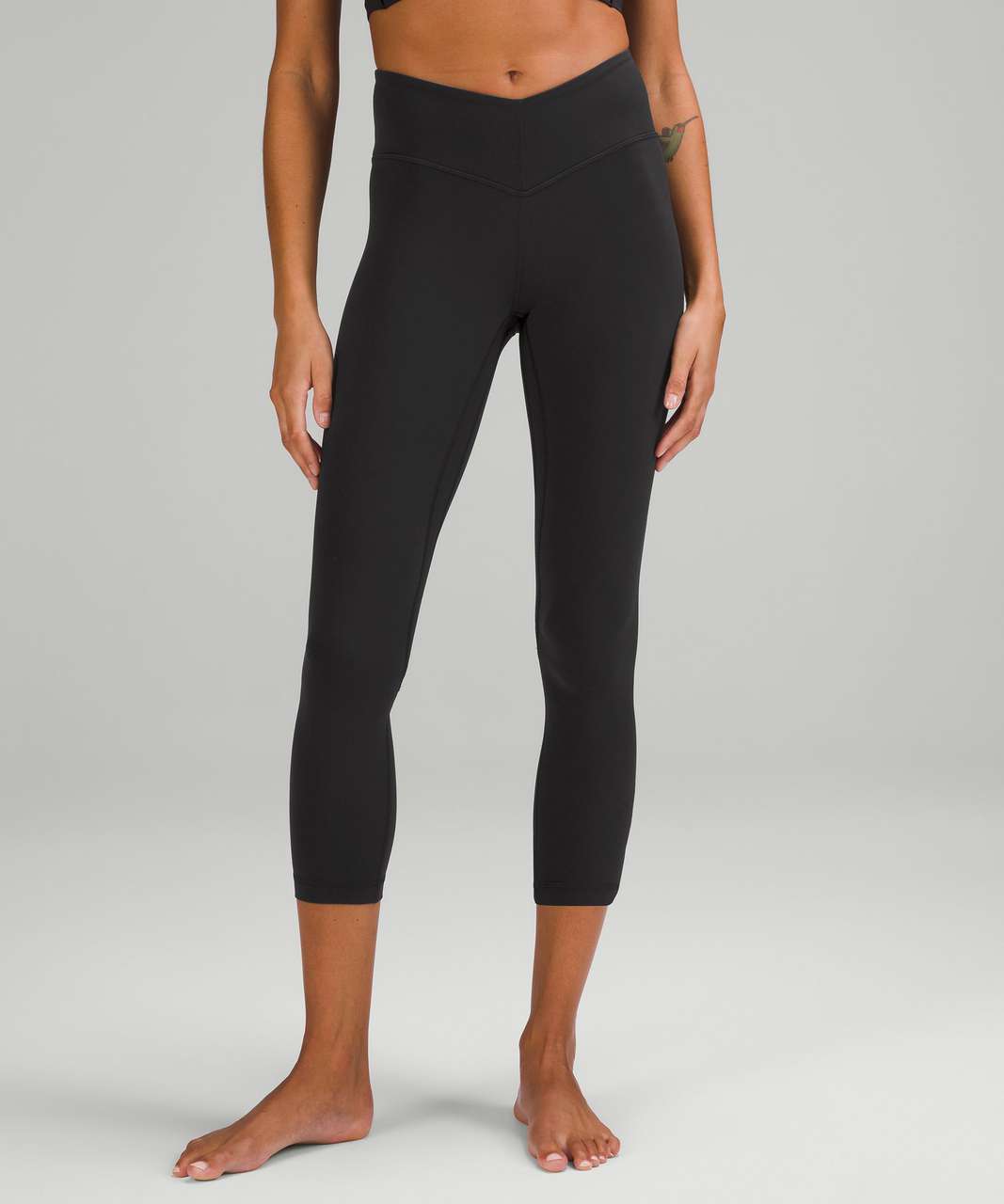 Lululemon Align V-Waist Crop 23 - Black - lulu fanatics