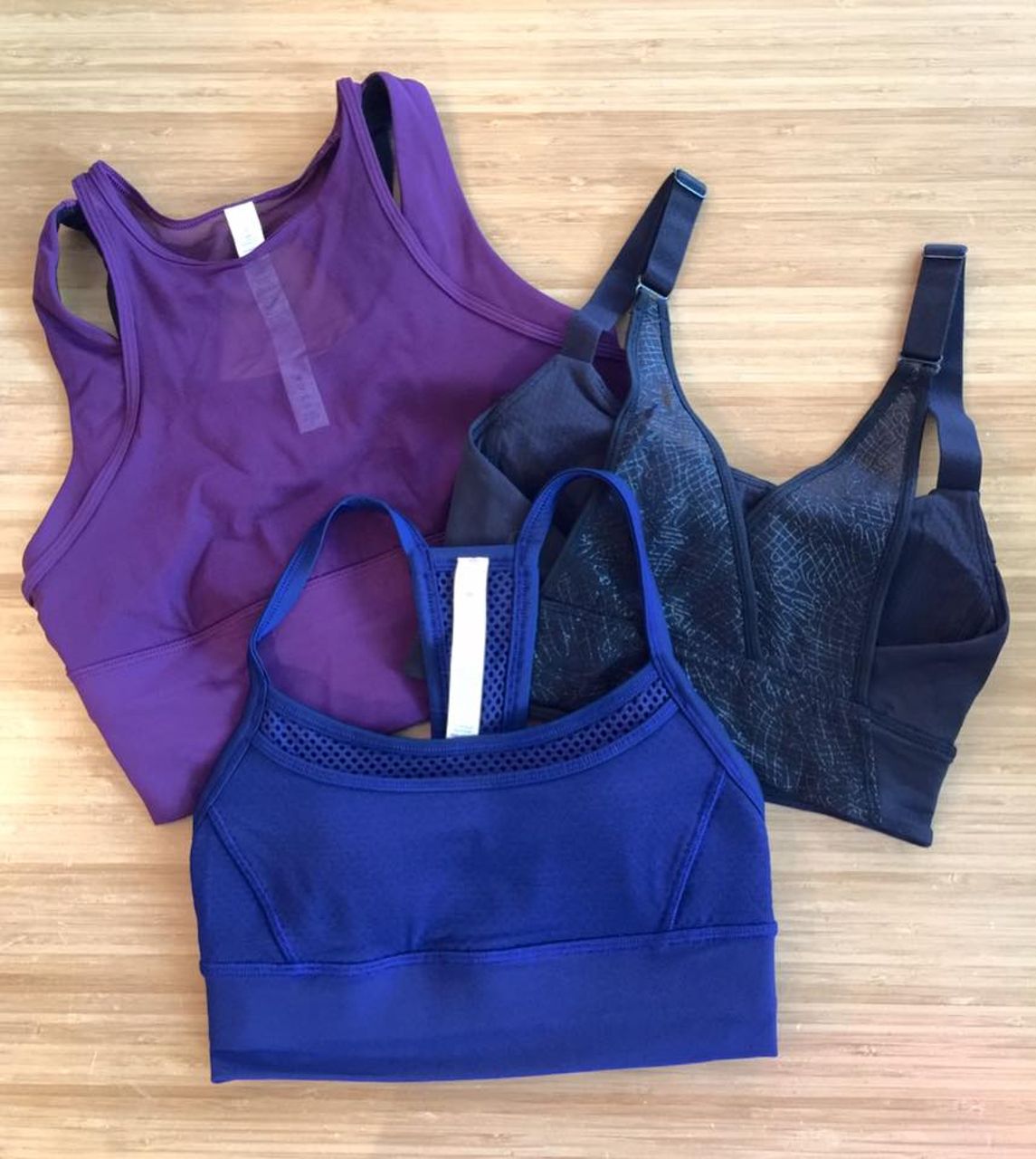 Lululemon Sports Bra 6/8 M: INFINITE FLOW, Sweat Times, Energy