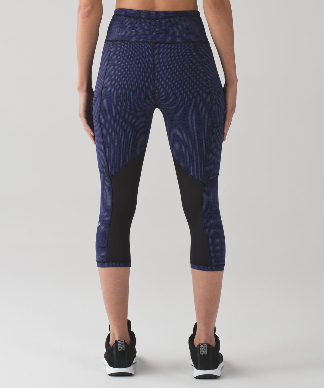 Lululemon Outrun 17 Crop Full On Luxtreme Mesh Run Leggings Pants