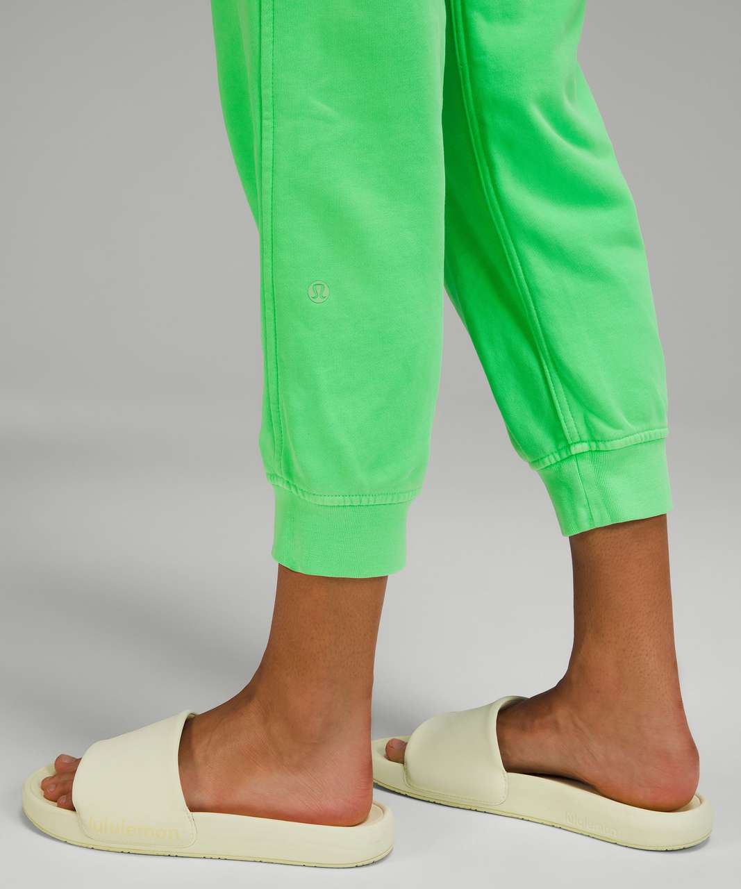 Lululemon Scuba High-Rise Cropped Jogger - Neon Garment Dye Solid Scream Green Light