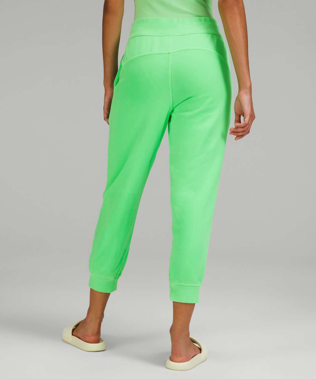 Lululemon Scuba High-Rise Cropped Jogger - Neon Garment Dye Solid Scream  Green Light - lulu fanatics