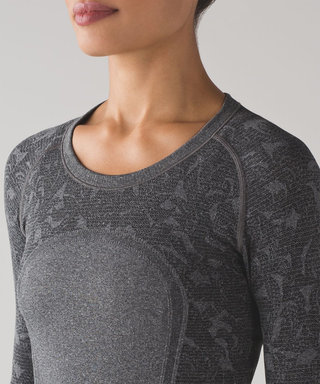 Lululemon Swiftly Tech Long Sleeve Crew - Black / White / Black - lulu  fanatics