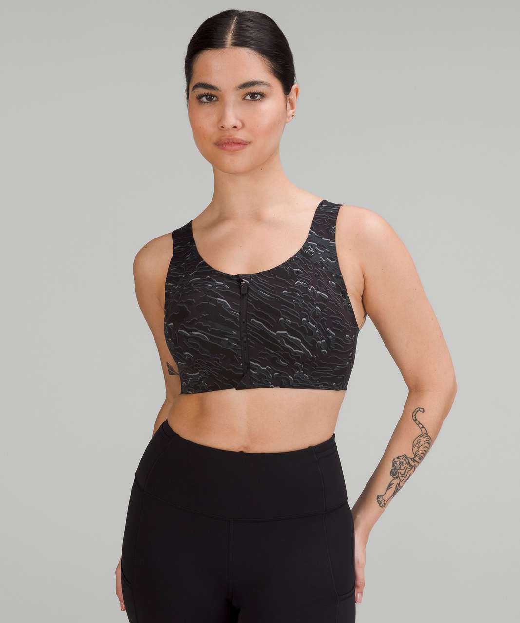 lululemon athletica, Intimates & Sleepwear, Nwt Lululemon Enlite Bra Zip  Front In Black