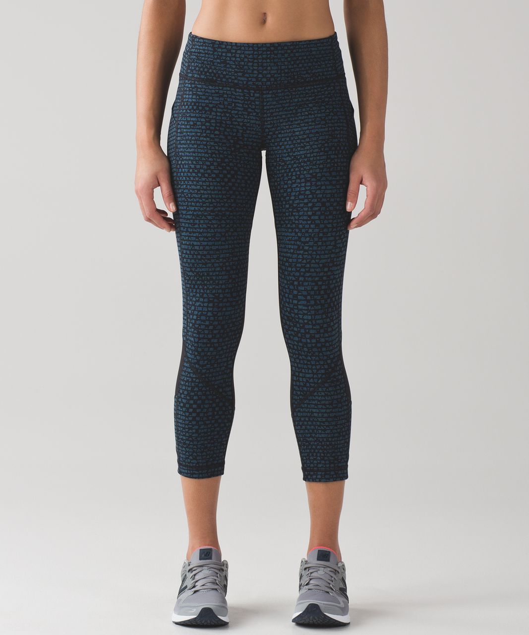 Lululemon Pace Rival Crop (19") - Shatter Weave Desert Teal Alberta Lake / Black