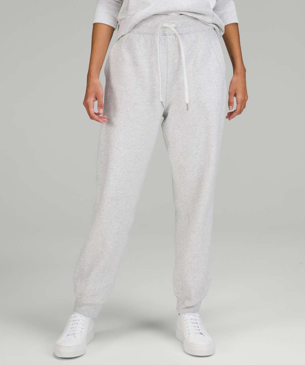 Lululemon Scuba High-Rise Relaxed Jogger - Heathered Core Ultra Light Grey