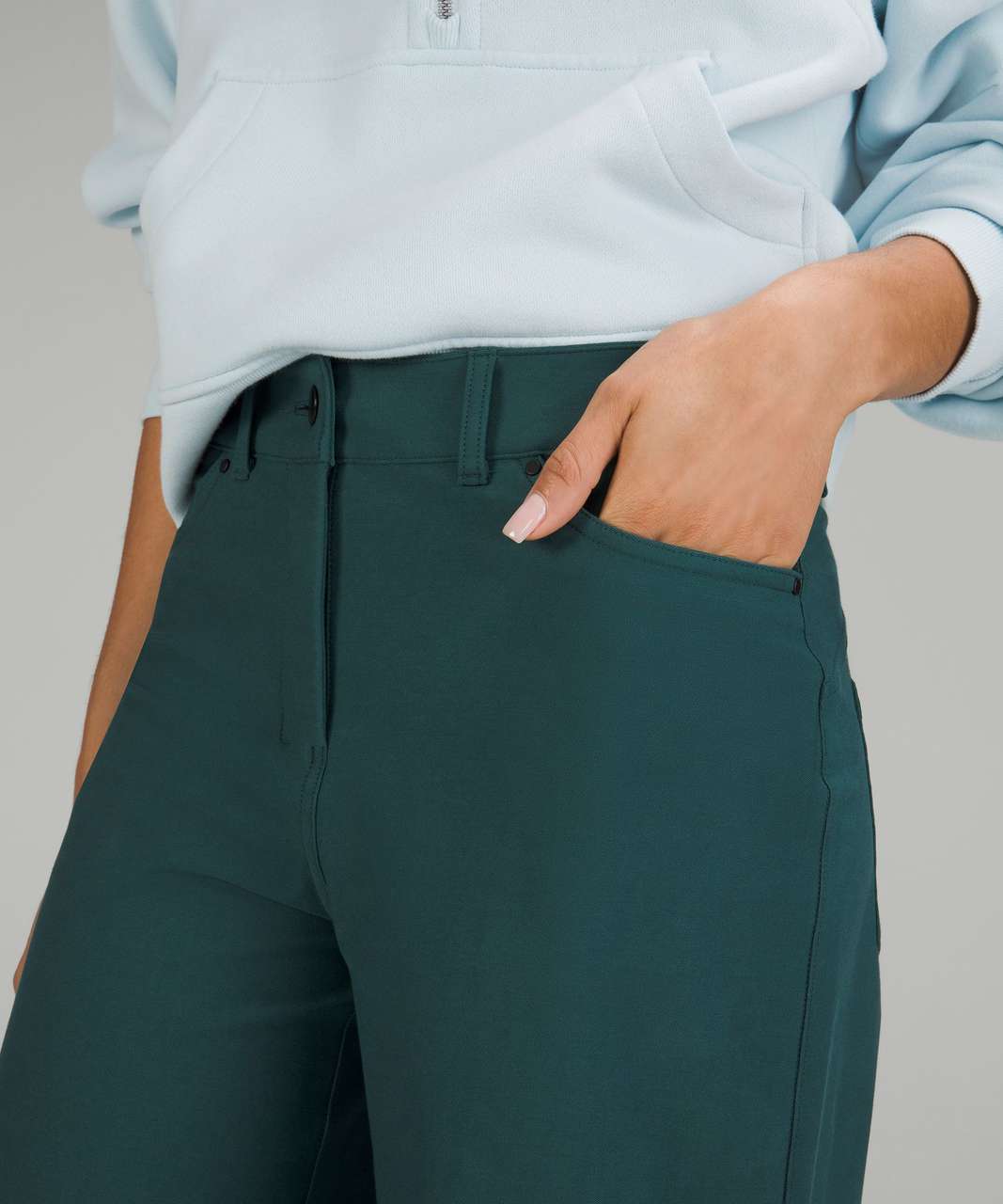 LOVE green jasper! these are the new city sleek wide leg pant (wearing a  26, my normal jean size) : r/lululemon