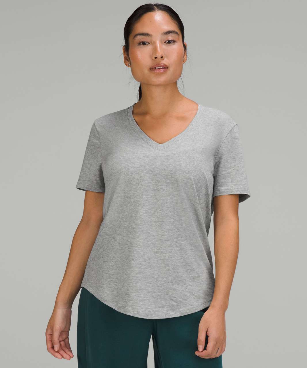 Lululemon Love V-Neck T-Shirt - Heathered Core Medium Grey