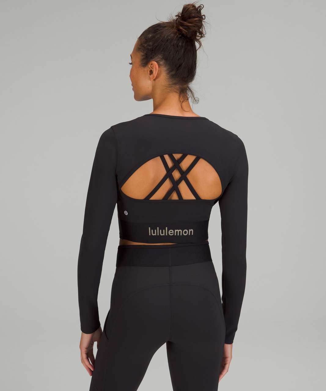 Lululemon Logo Elastic Everlux Long Sleeve Shirt - Black / Trench