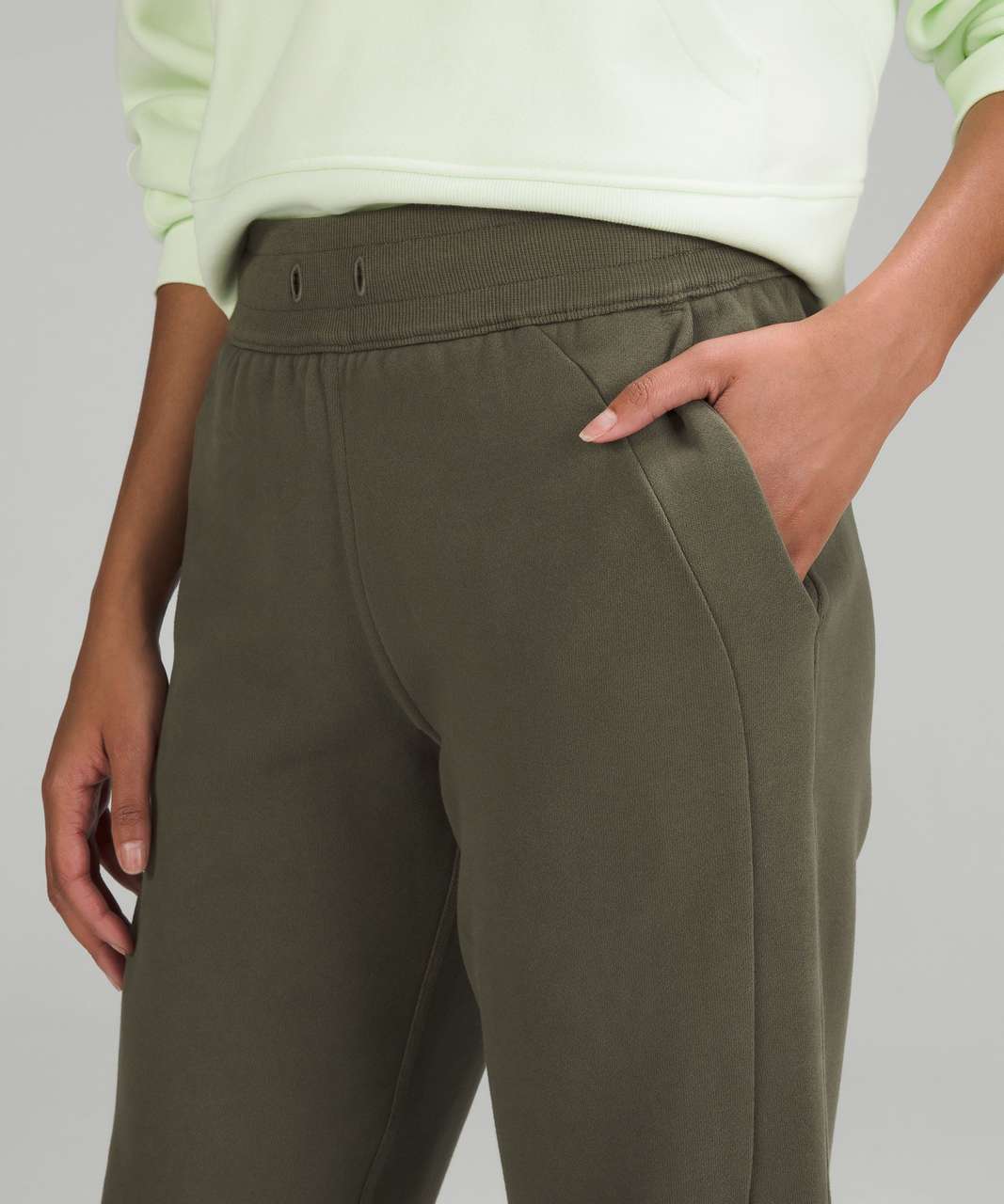 Lululemon Scuba High-Rise Jogger *Full Length - Army Green - lulu