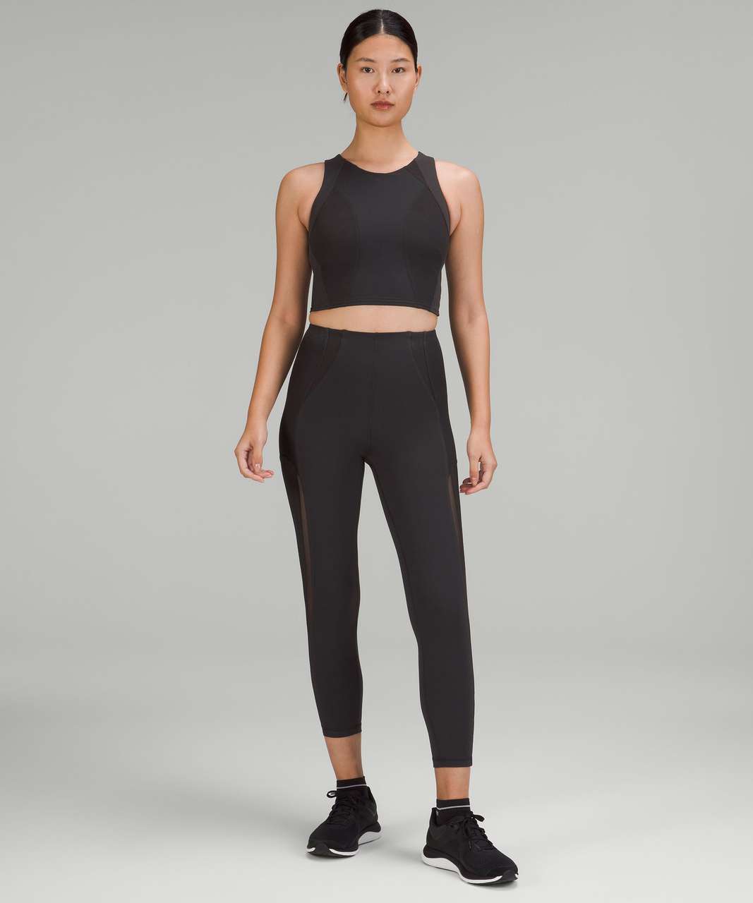 Lululemon Mesh Panelled Training Shelf Tank Top - Black