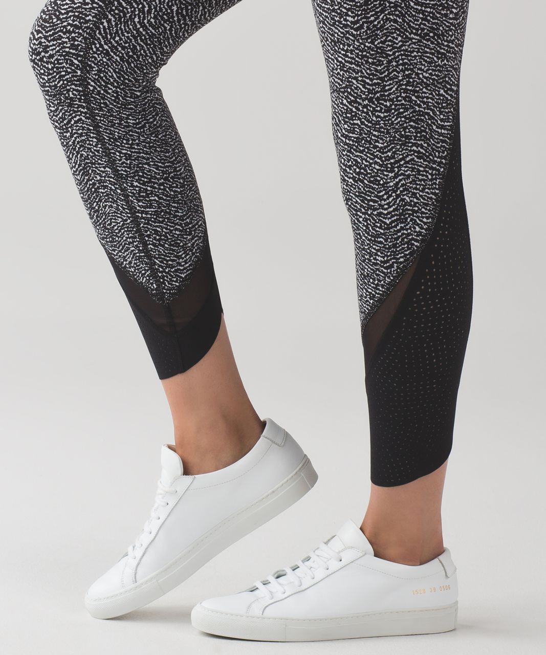 Lululemon Wunder Under Pant (Hi-Rise) (Laser Cut) - Luon Ripple Jacquard  Black White / Black - lulu fanatics