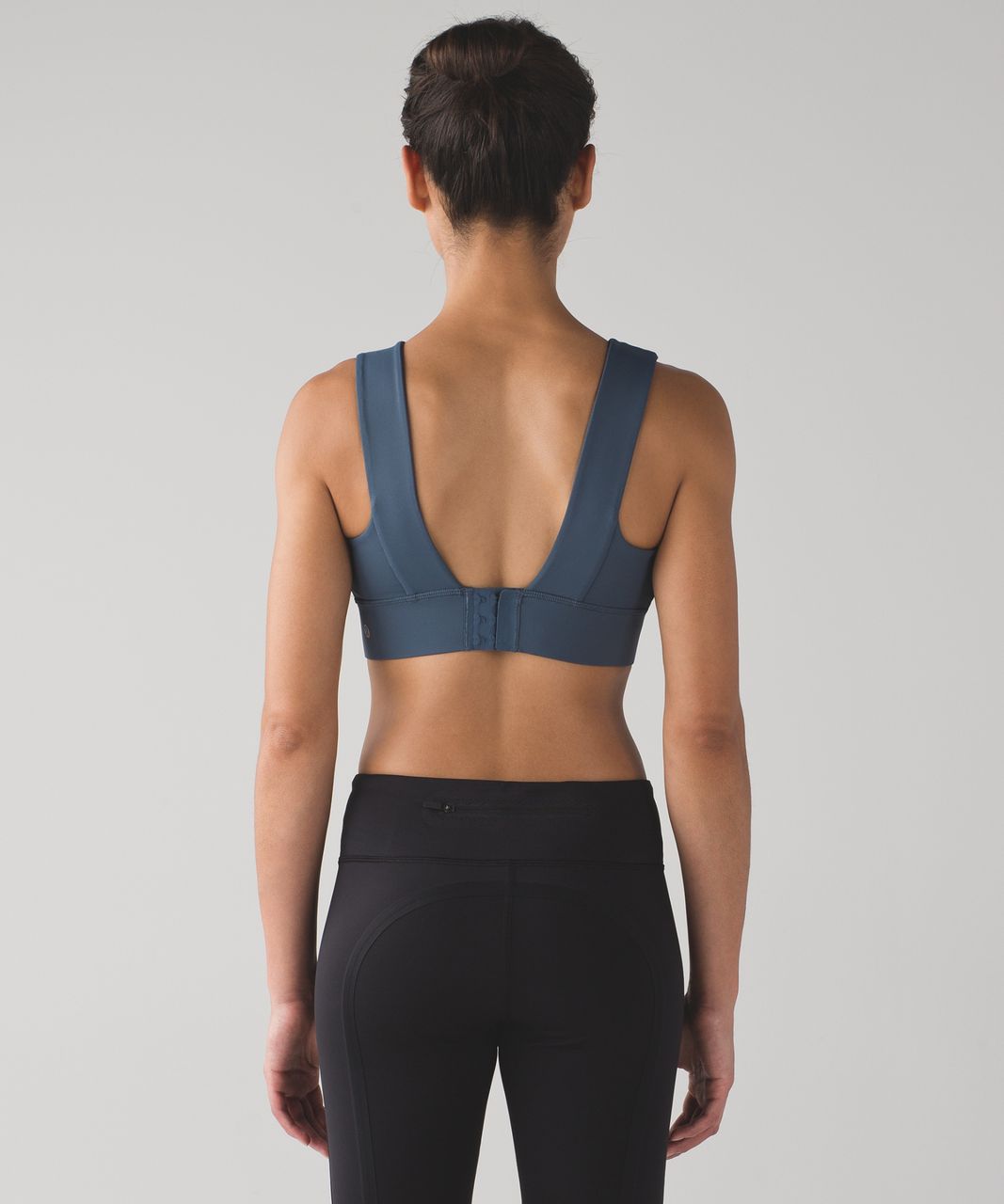 Lululemon On Track Bra - Astro Blue