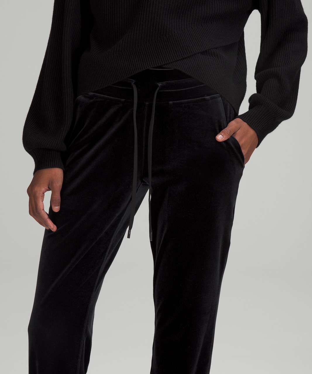 VELOUR JOGGER PANTS