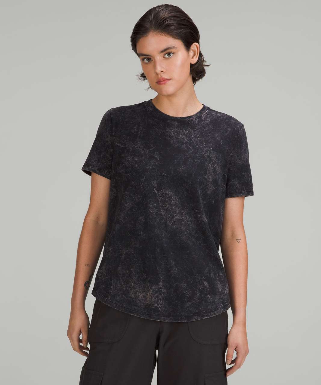 Trendy Black Tie-Dye Tee - Oversized T-Shirt - Cool Basic Tee - Lulus