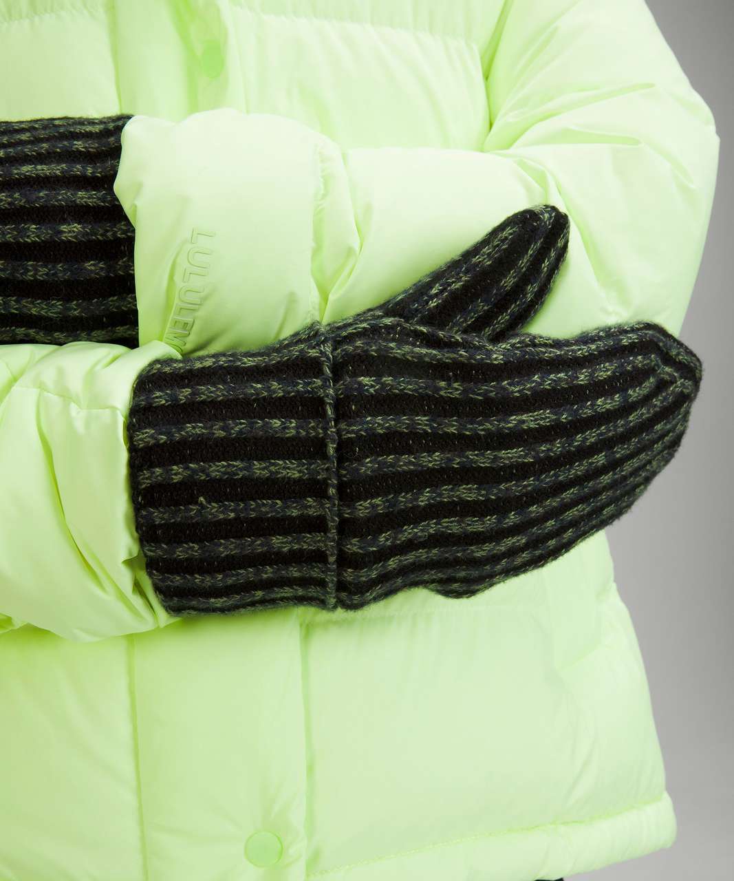 Lululemon Womens Textured Fleece-Lined Knit Mittens - Green Foliage / True Navy / Black Granite / Black