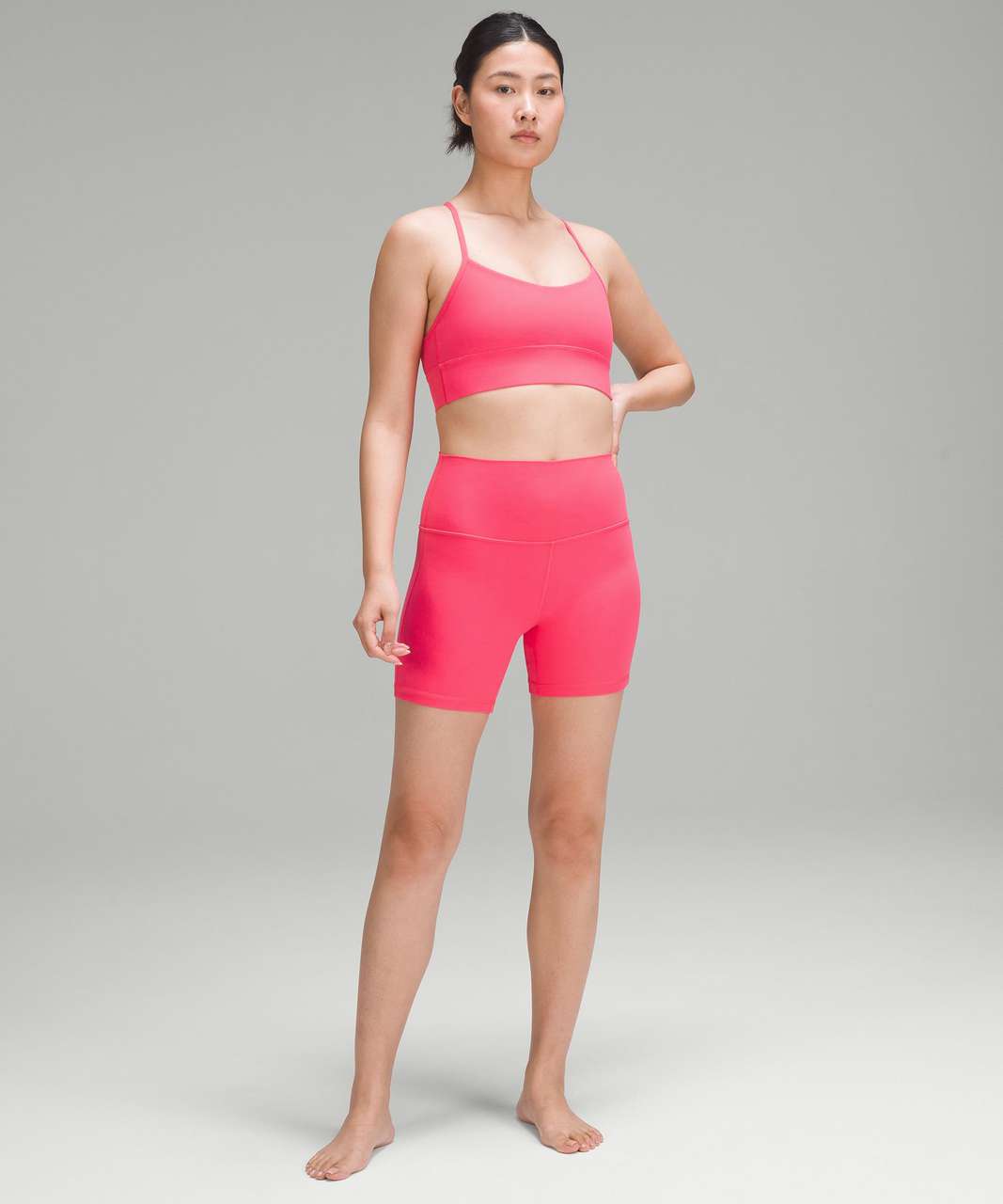 The brighter the better. Lip gloss Align 6” shorts and high-neck tank. : r/ lululemon