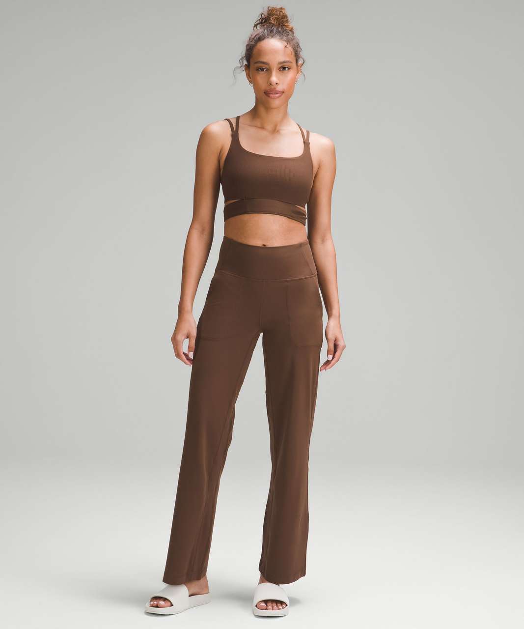 https://storage.googleapis.com/lulu-fanatics/product/81175/1280/lululemon-lululemon-align-high-rise-wide-leg-pant-31-java-052868-431117.jpg