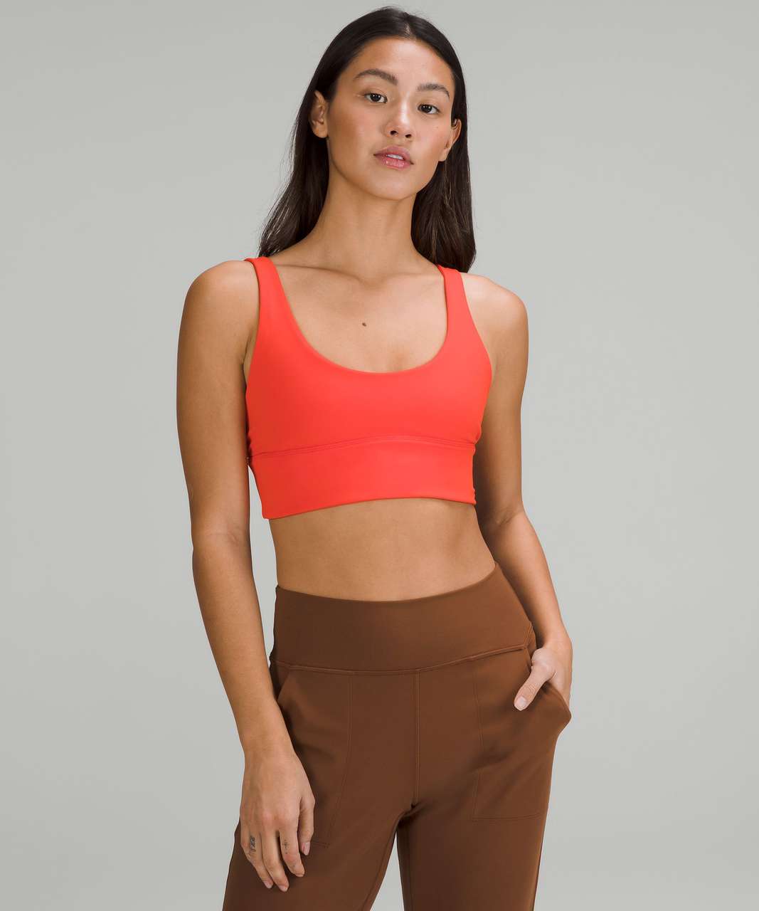 BIIIIG solar orange girlie 🍊 This new @lululemon color has my 🧡 probably  because it's Brexton's tball ⚾️ colors but also it