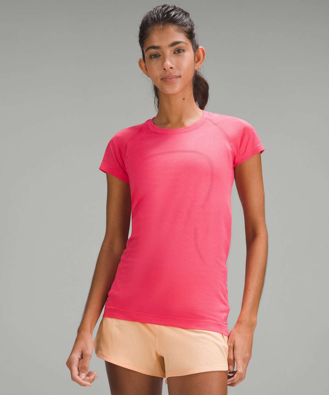 NEW LULULEMON Swiftly Tech Long Sleeve Top 2.0 Race 8 Lip Gloss