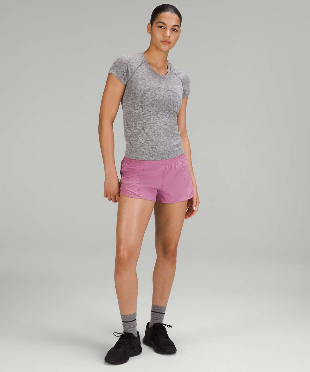 Lululemon Hotty Hot High-Rise Lined Short 2.5" - Velvet Dust