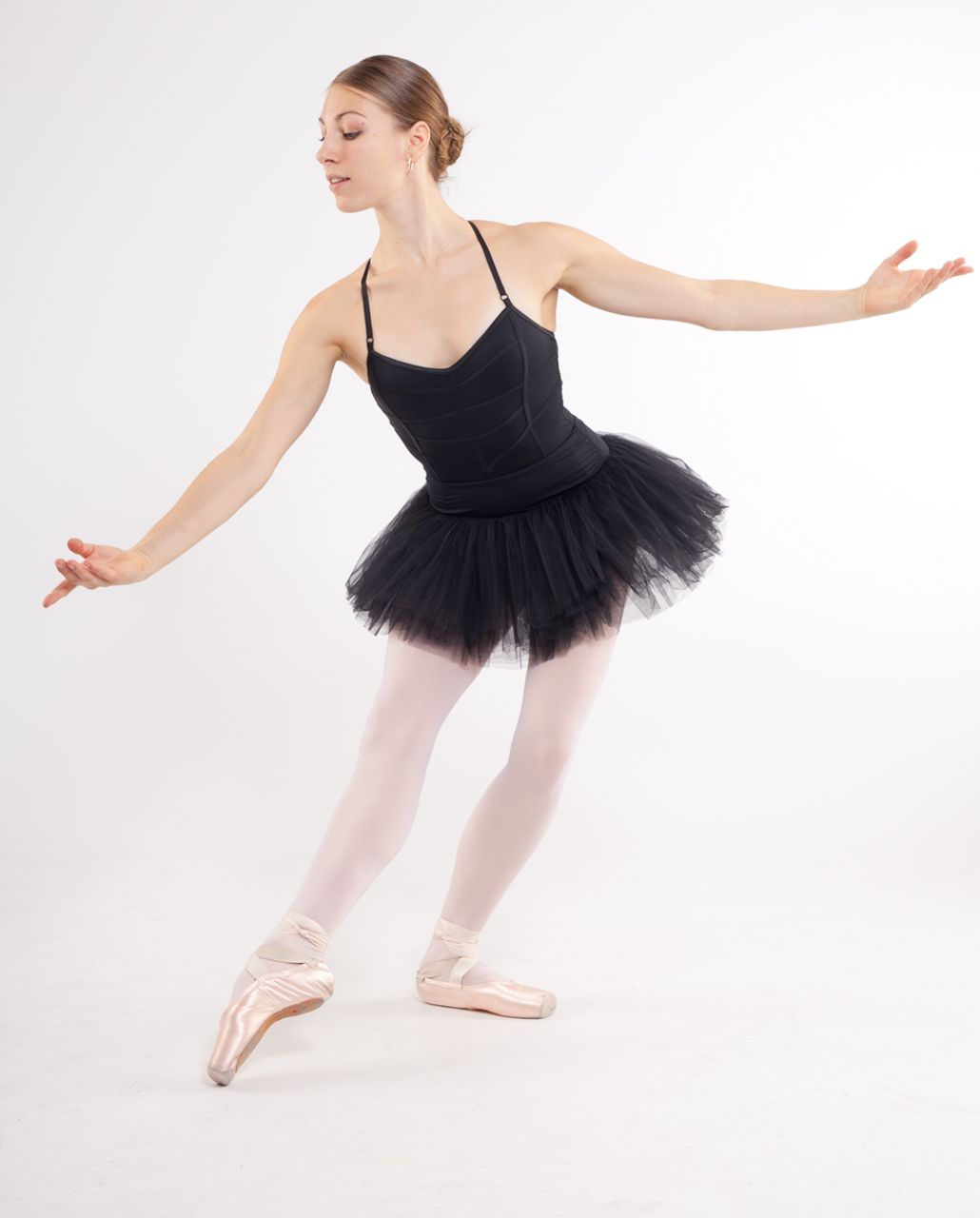 Lululemon Rehearsal Tutu - Black