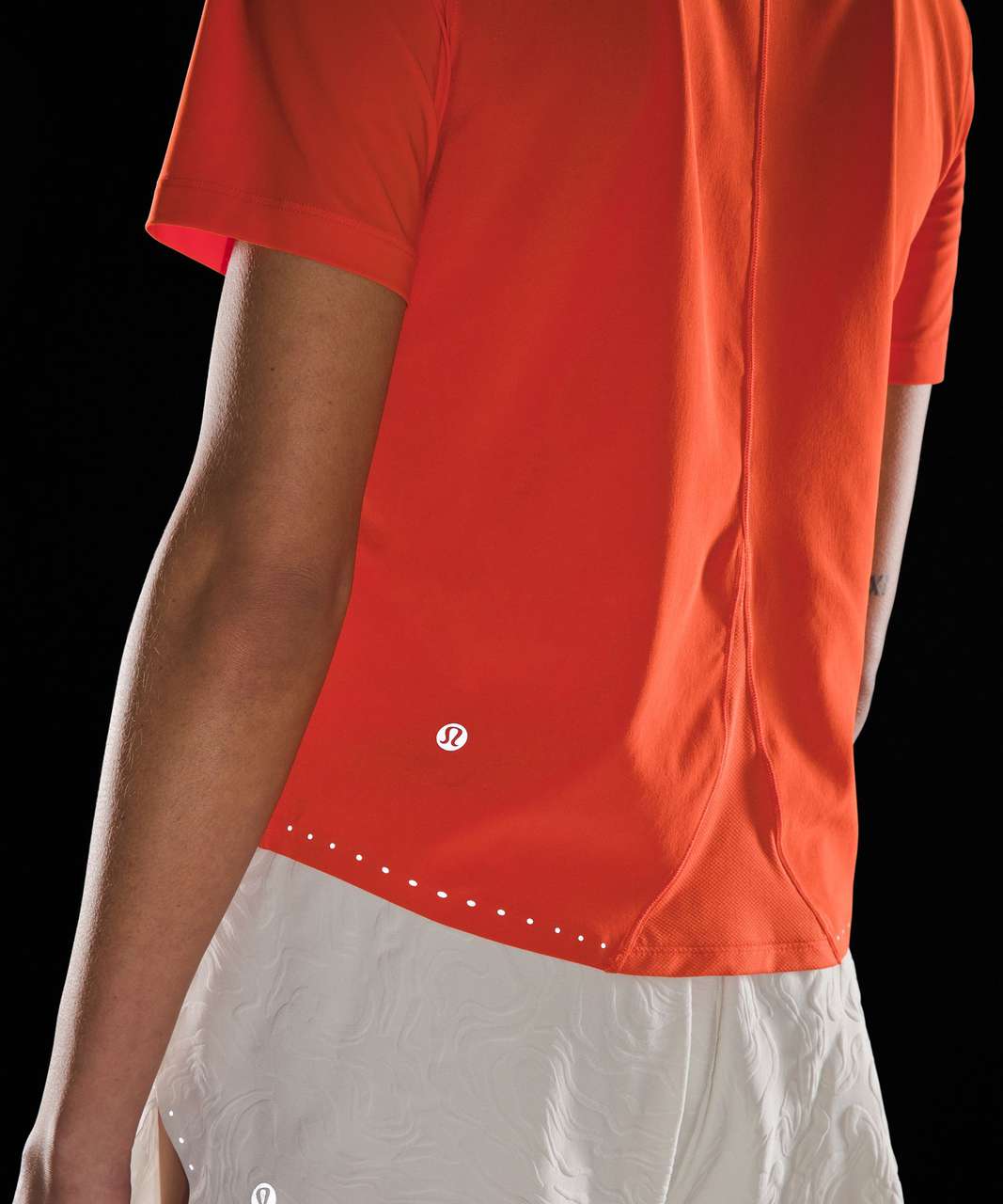 Lululemon Lightweight Stretch Running T-Shirt *Airflow - In-Sense Emboss Mini Solar Orange / Solar Orange