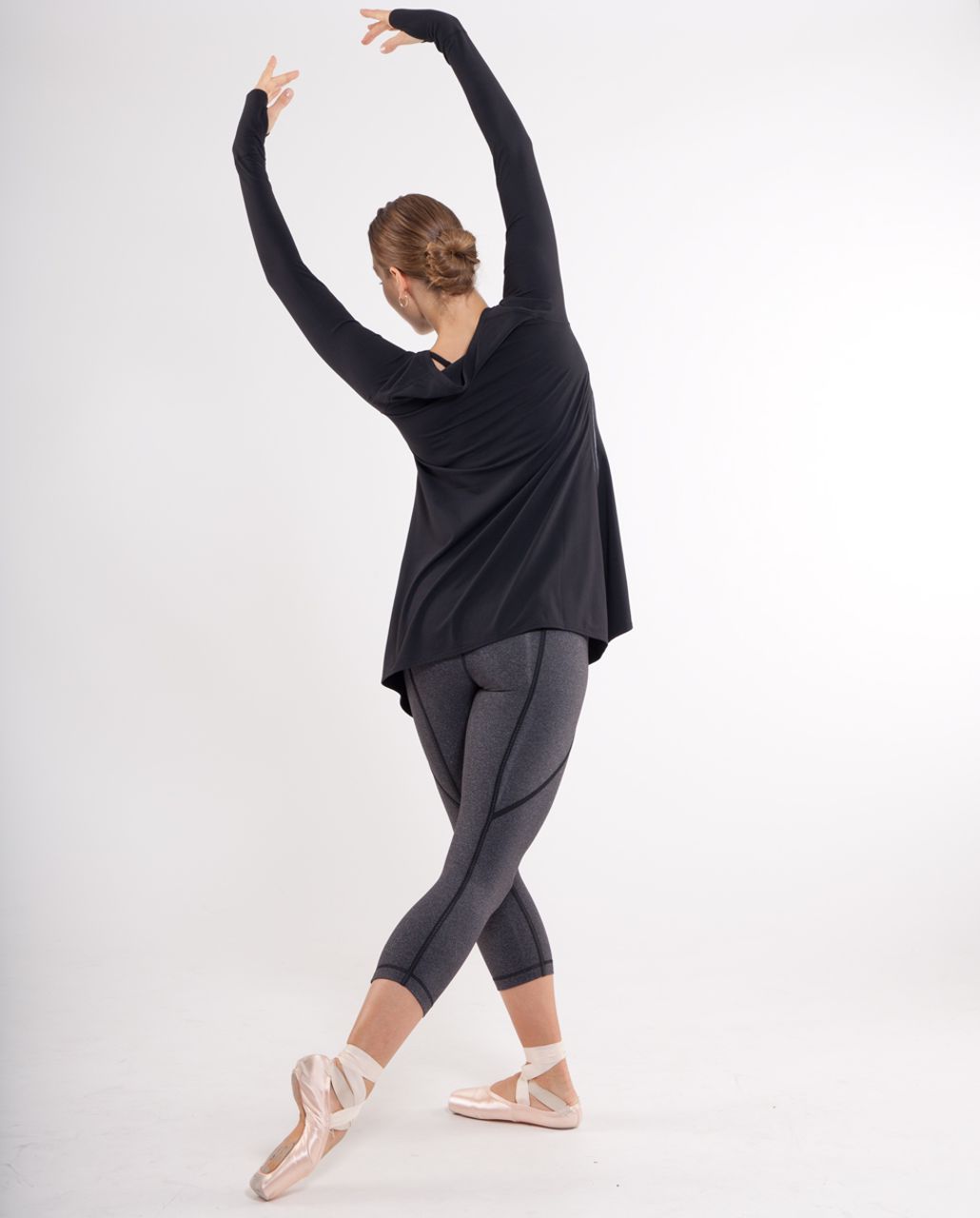 Lululemon Rehearsal Crop - Heathered Black