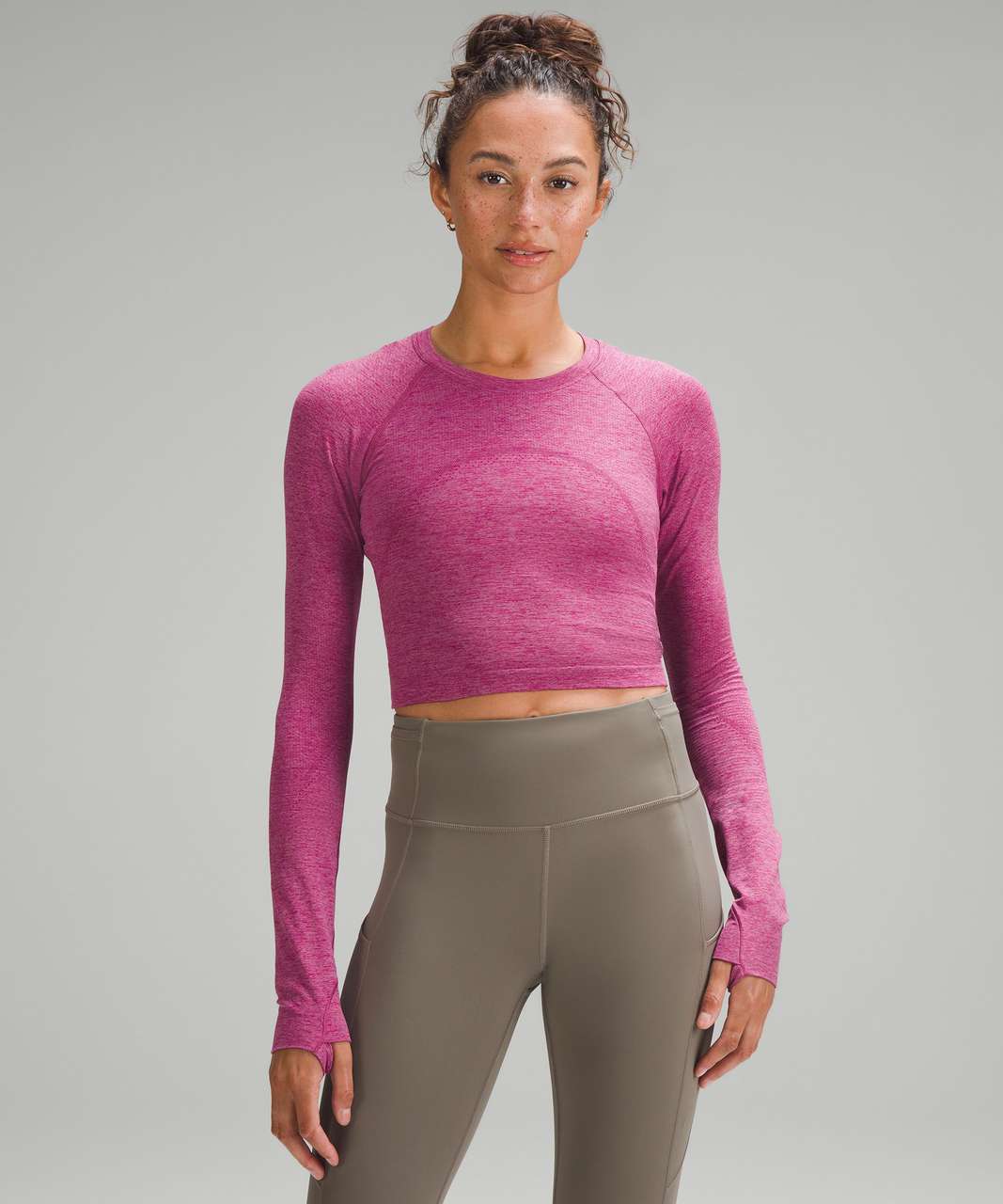 Lululemon Swiftly Tech Cropped Long-Sleeve Shirt 2.0 - Wild Berry / Velvet Dust