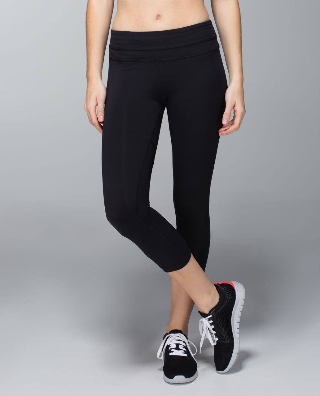 Lululemon Run: Reflect Crop - Black - lulu fanatics