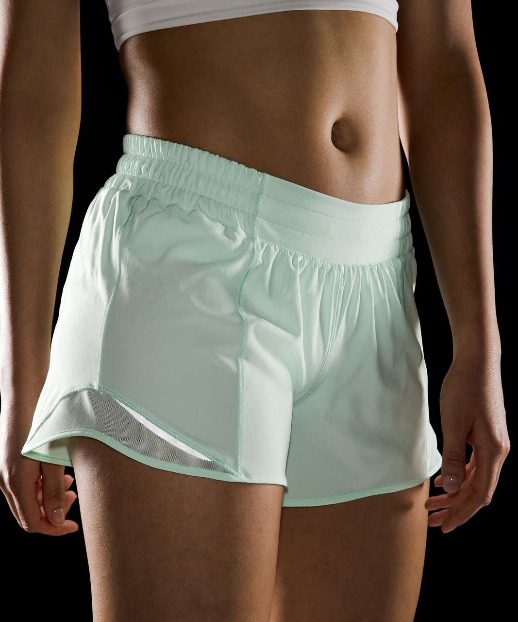 Lululemon Hotty Hot Low-Rise Lined Short 4" - Mint Moment