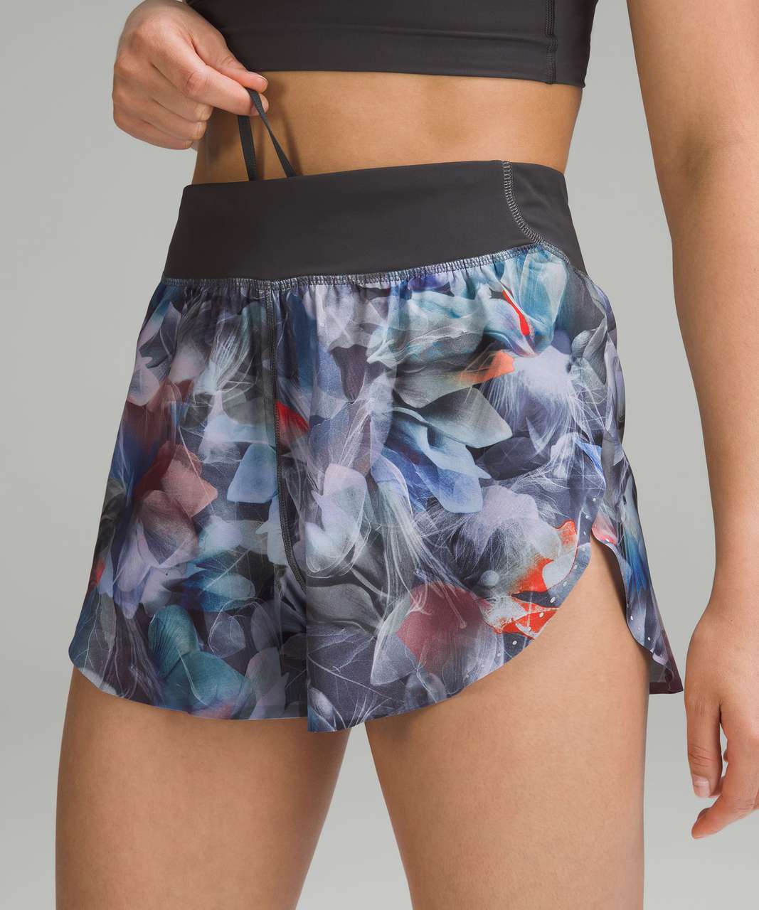 Lululemon Fast and Free Reflective High-Rise Classic-Fit Short 3" - Luminescent Floral Multi / Graphite Grey