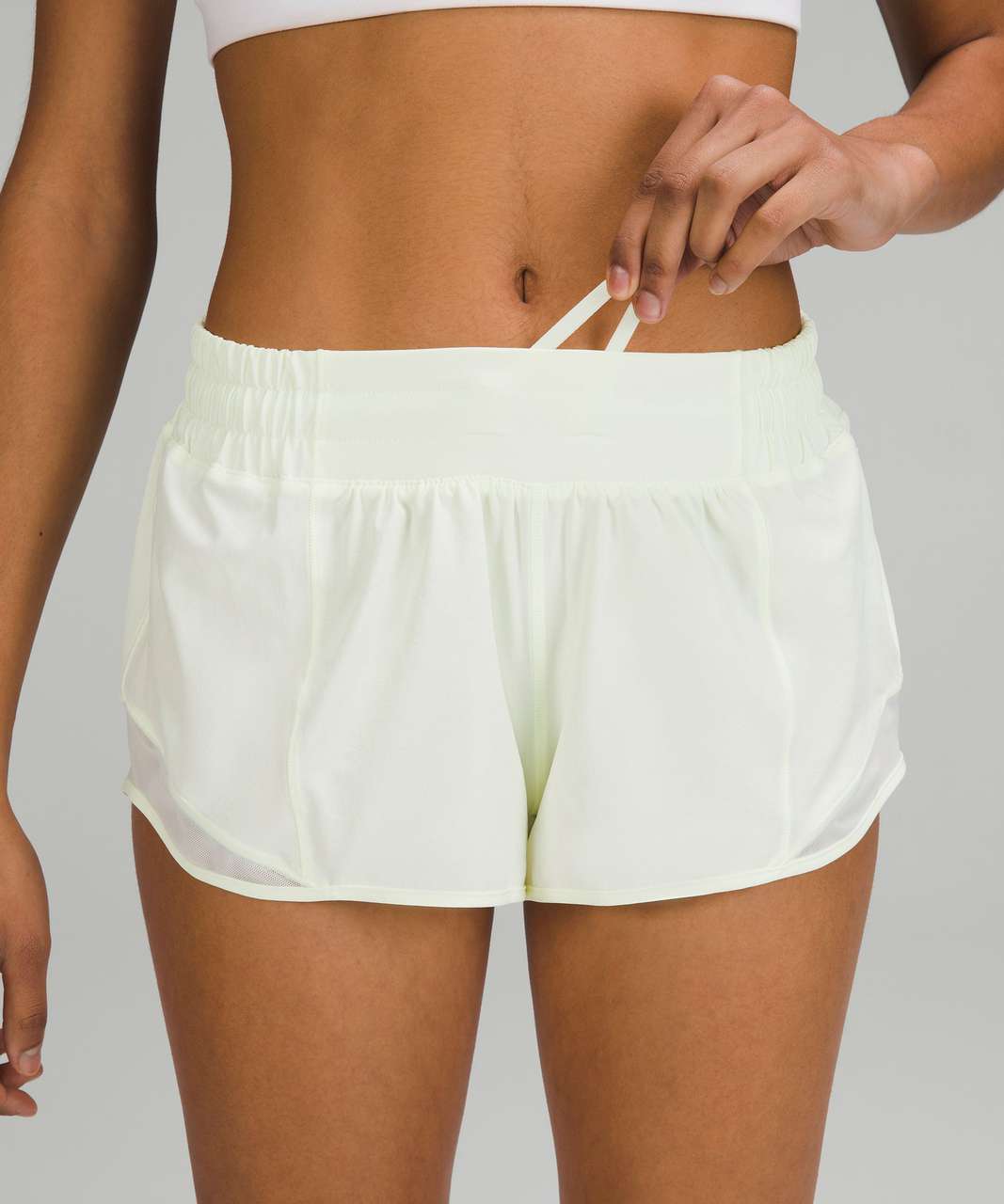 Lululemon Hotty Hot Low-Rise Lined Short 2.5" - Elixir