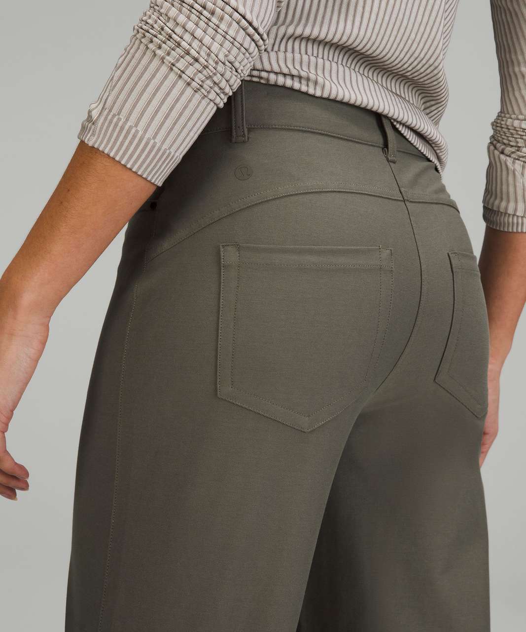 Lululemon athletica City Sleek 5 Pocket High-Rise Wide-Leg Pant Full Length  *Light Utilitech, Women's Trousers
