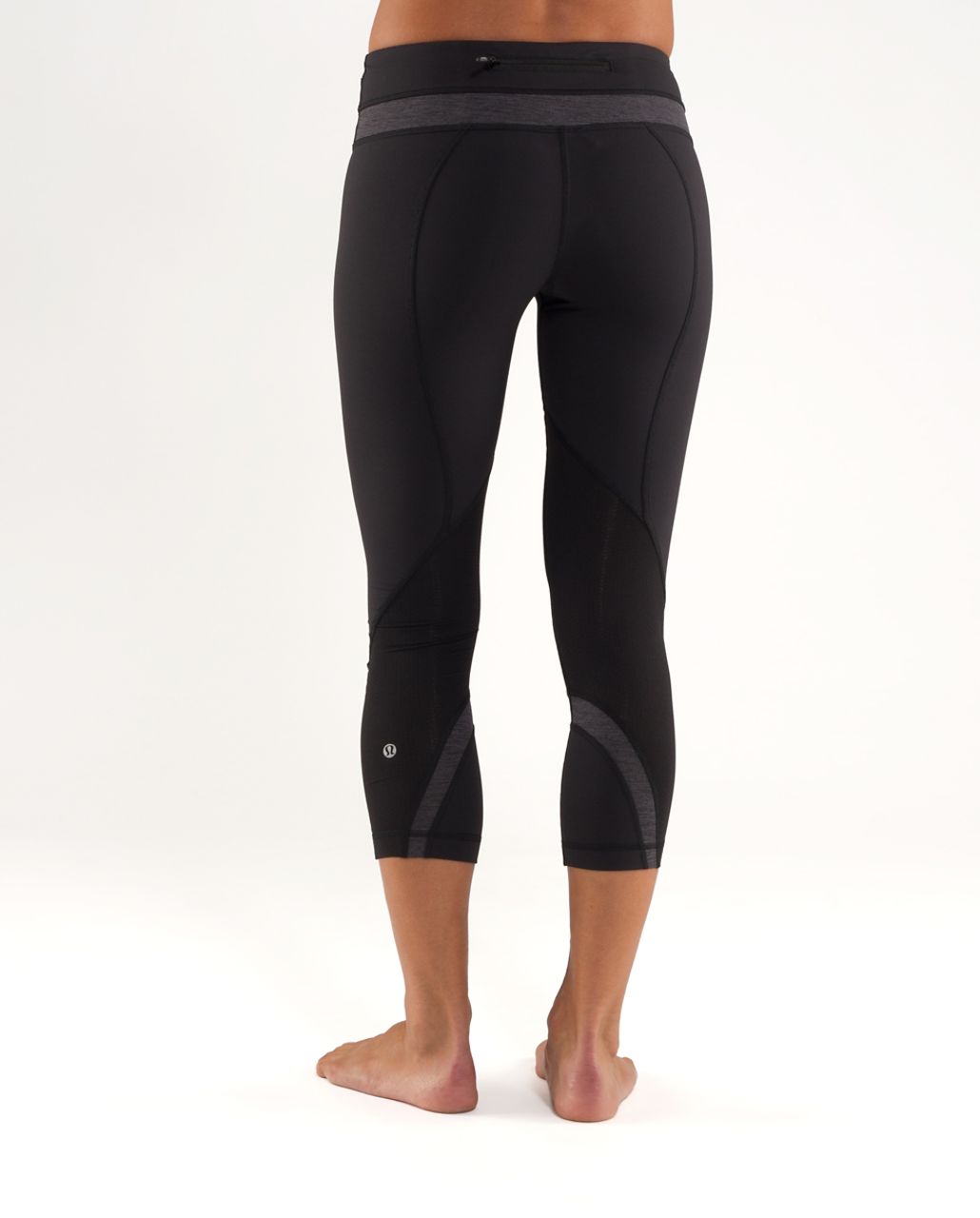 Buy the Lululemon Inspire Crop Leggings Jumbo Inky Floral Black Inkwell  Black/Blue Women's Size 4