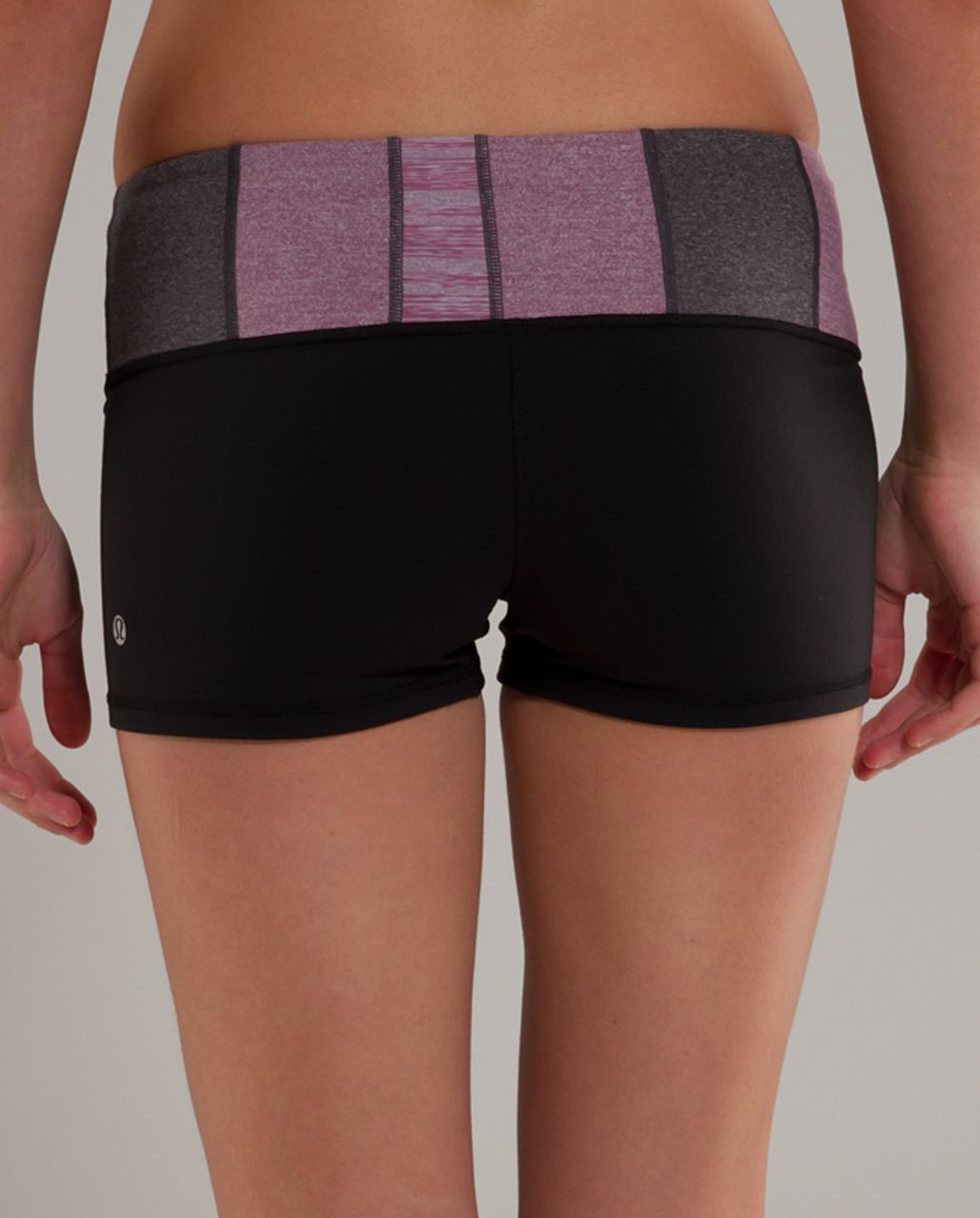 Lululemon Boogie Short - Black /  Quilt 20