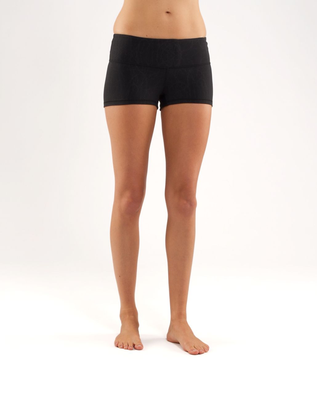 Lululemon Boogie Short - Black Nesting Black Bird Embossed